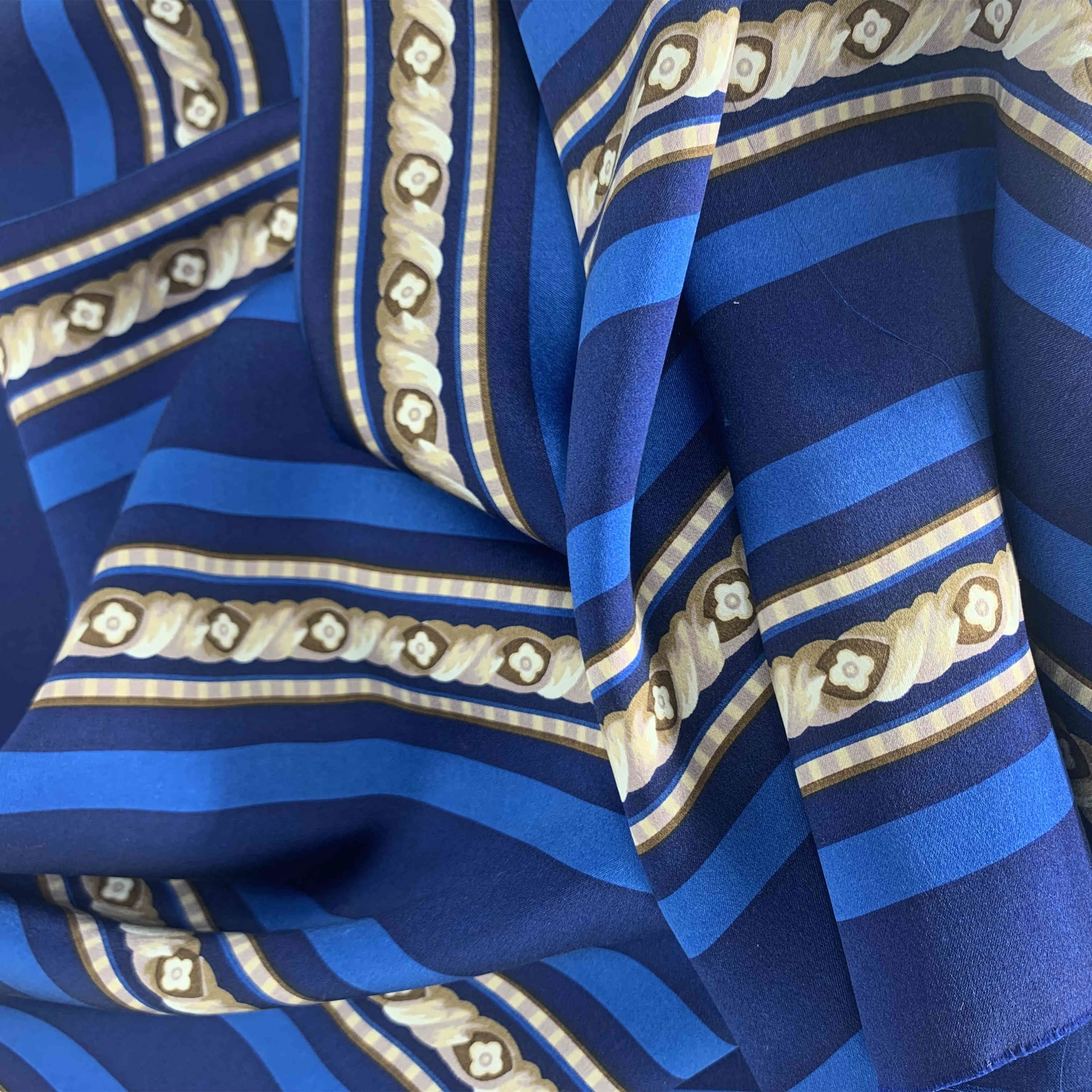 Charmeuse silk fabric,100% silk fabric,pure silk fabric,mulberry silk fabric,satin silk satin fabric,silk satin printed silk