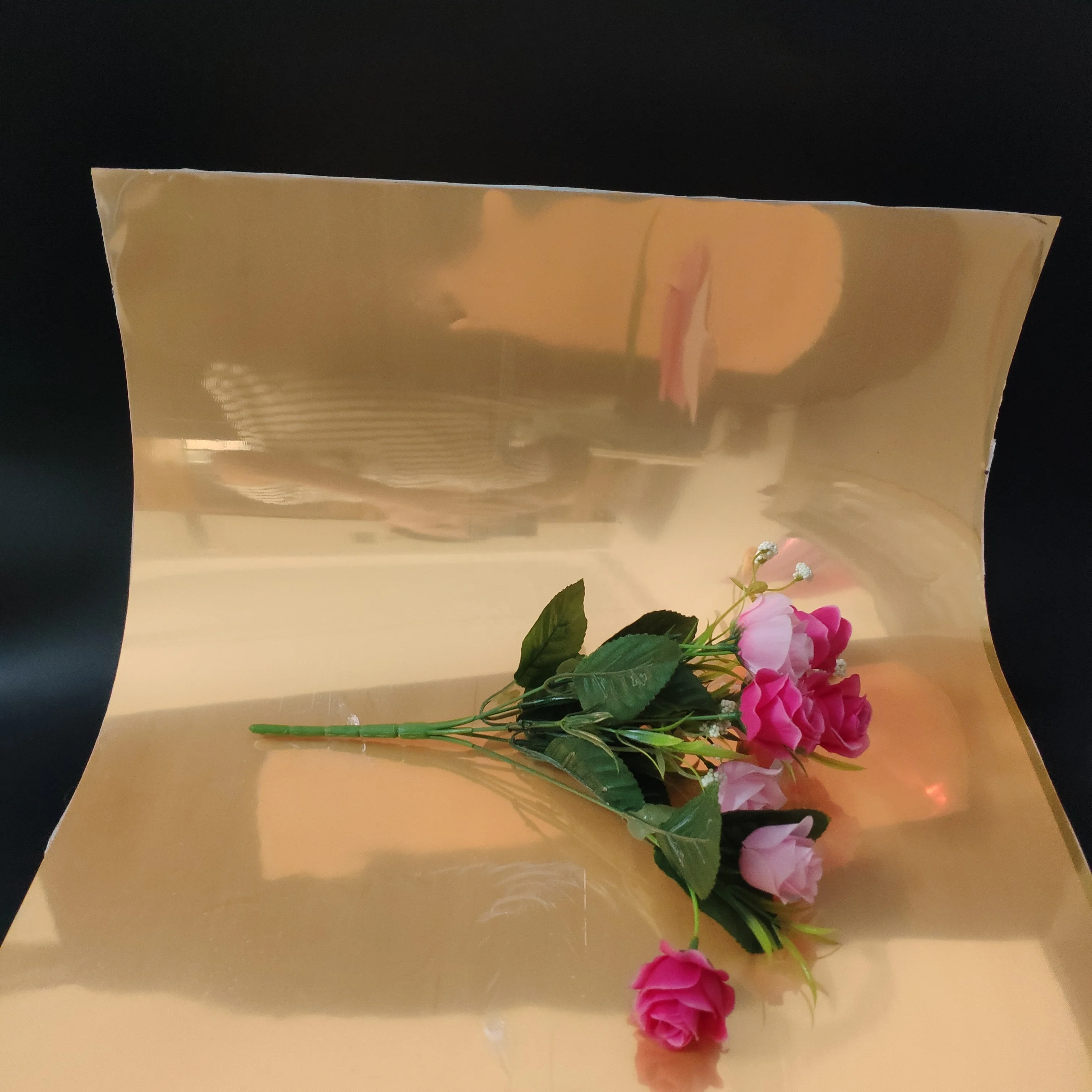 Self-adhesive flexible plastic gold mirror for wedding decoration