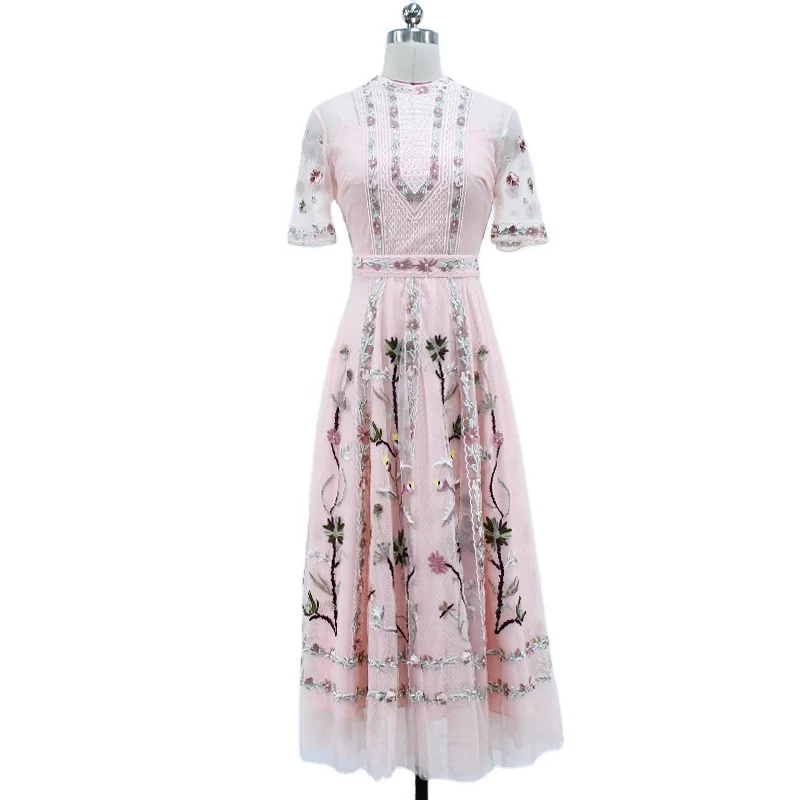 A Factory High Quality 2024 New Customized Dresses Women Elegant Summer Mesh Positional Embroidery Woman Dress Lady Party Dress
