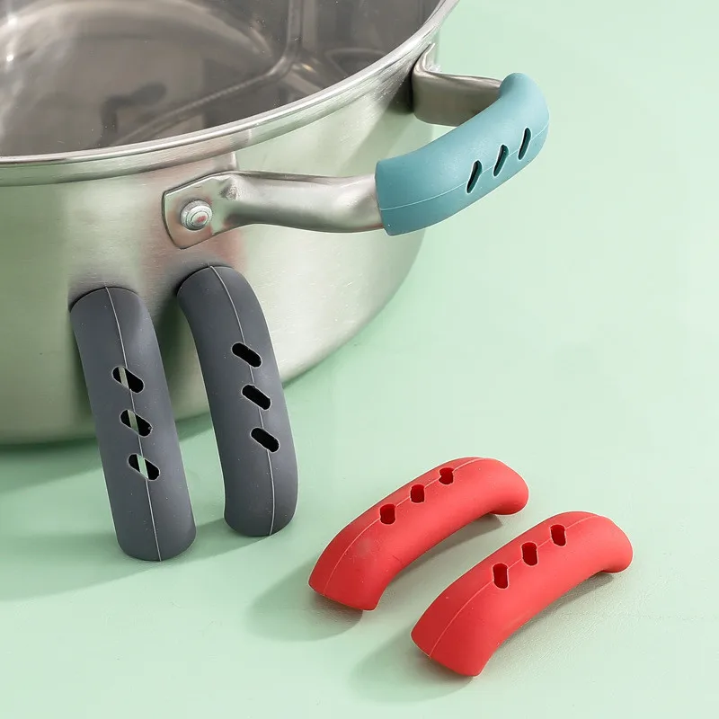 Manufacturer Home accessories Kitchen Silicone Hot Handle Holder Sleeves Lid Covers Removable Rubber Hot Resistant Pot Holder