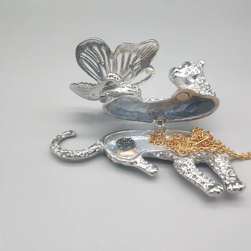 Wholesale crystal ball stand  metal camel  sphere standcrystal sphere stand  crystal ball base own factory