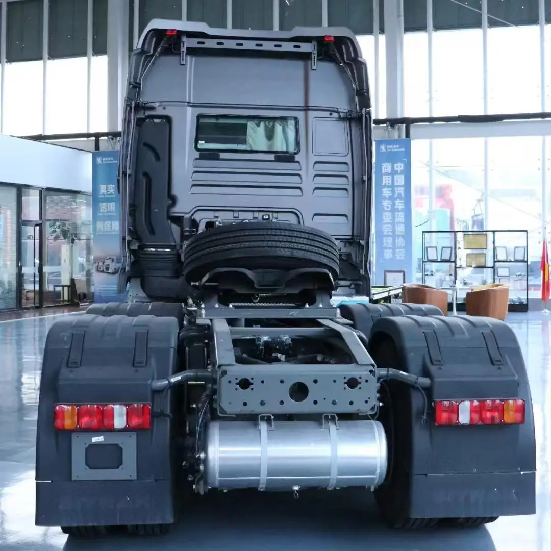 Best Price Sinotruk Sitrak  c9h  Tractor Truck For Engineering transport