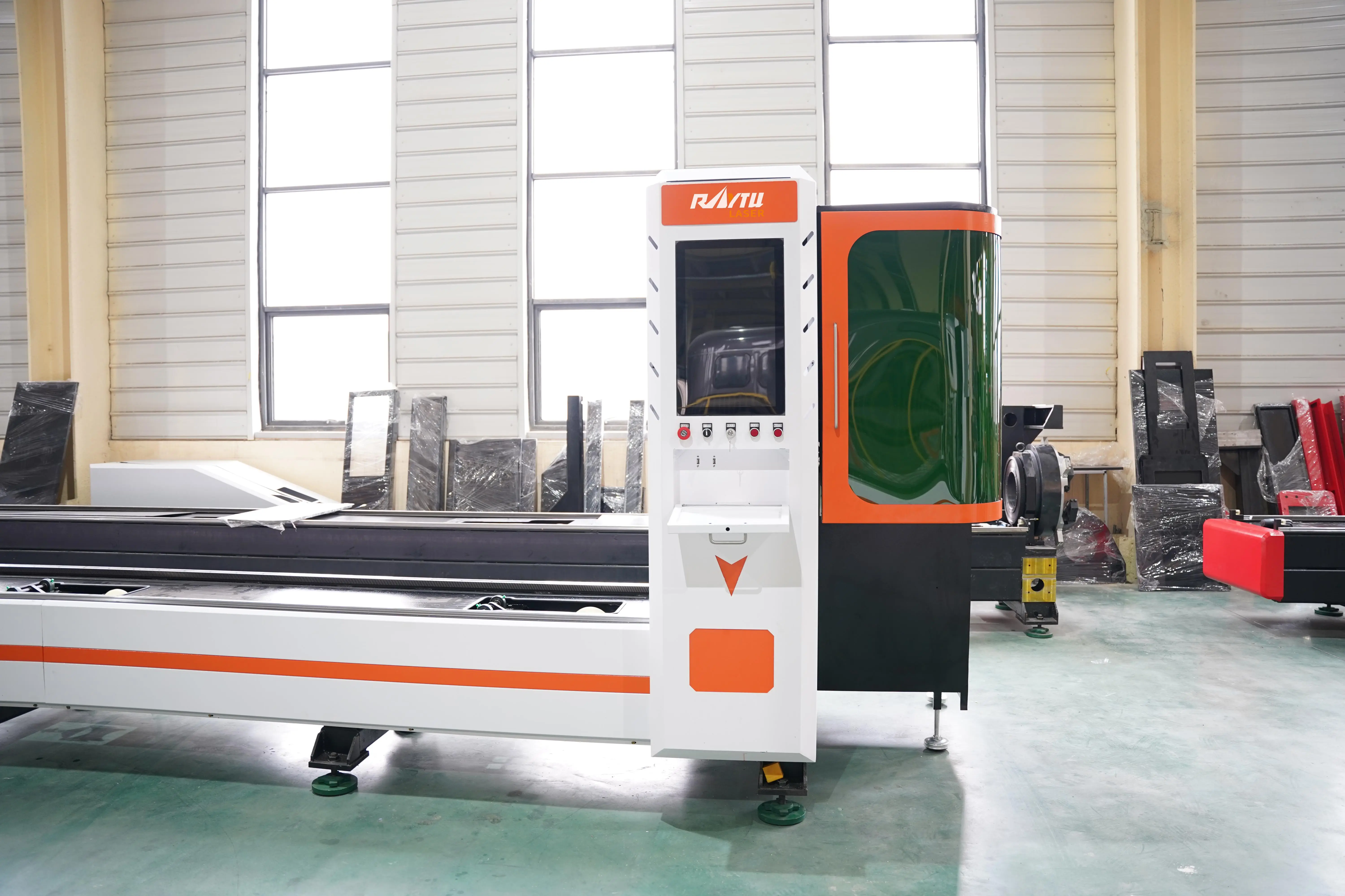 Brand New Professional 1000w 1500w 2200w 3300w 4000w Fiber Laser Pipe Tube Cutting Cutter Tube Machine