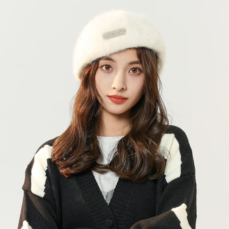 ZANDY Simple Fashion Casual Warm Metal Label Rabbit Hair Beret