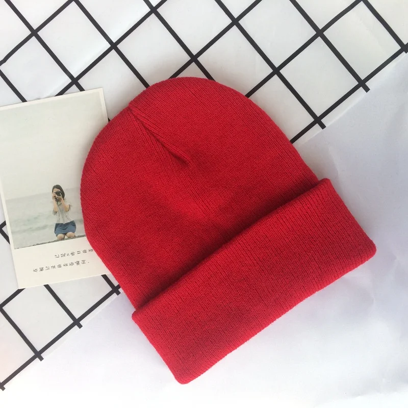 In stock wholesale low MOQ popular high quality acrylic blank colorful children warm winter hat custom label kids knit beanie