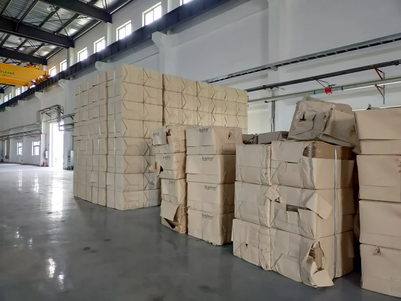 Оптовая Продажа с фабрики неотбеленная древесно-волокнистая плита из бамбукового волокна сырье для изготовления туалетной бумаги лица