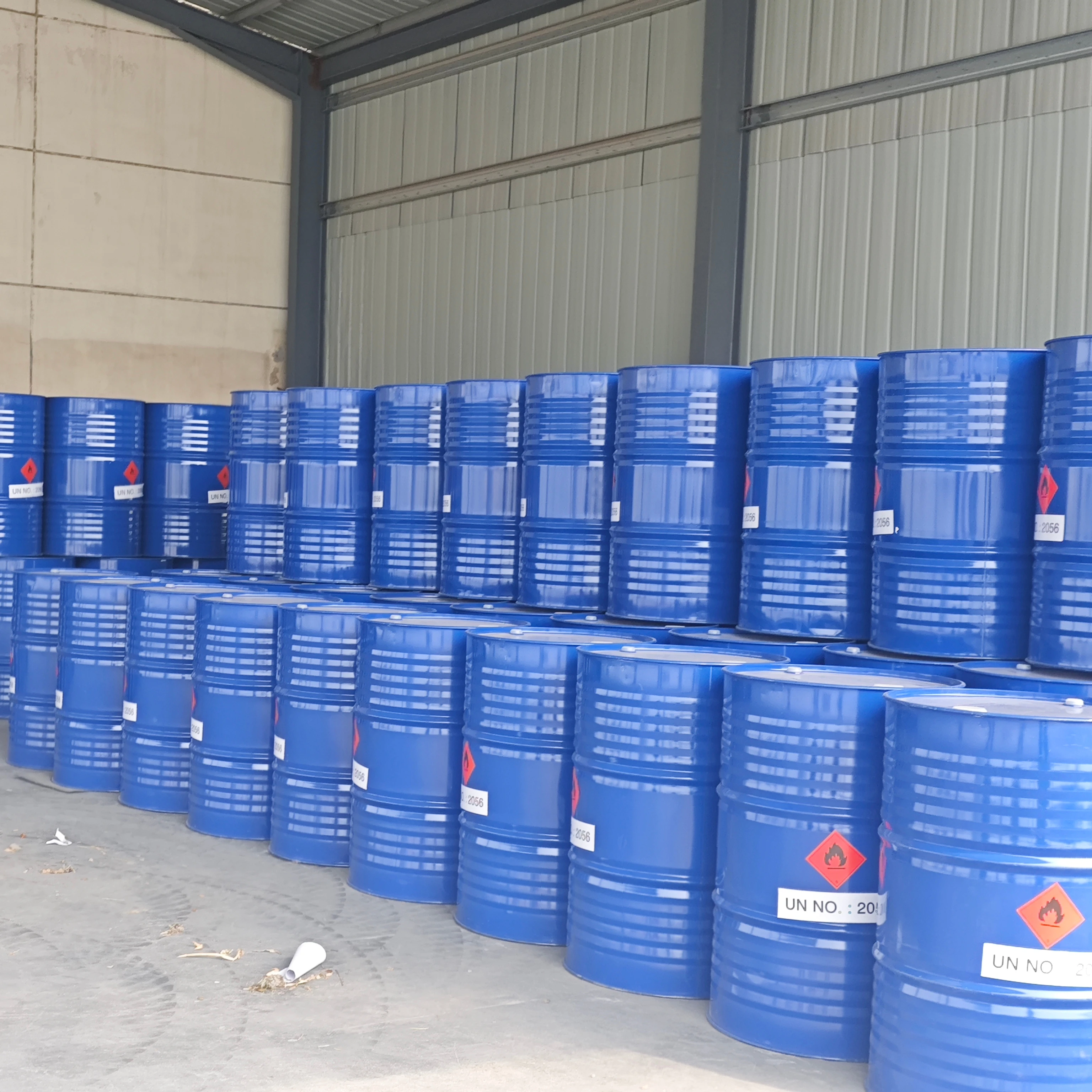 Бесцветная прозрачная жидкость Cas 68-12-2 99% N Н-диметилформамид/дмф 190 кг/барабан для растворителя обезвоживающий агент