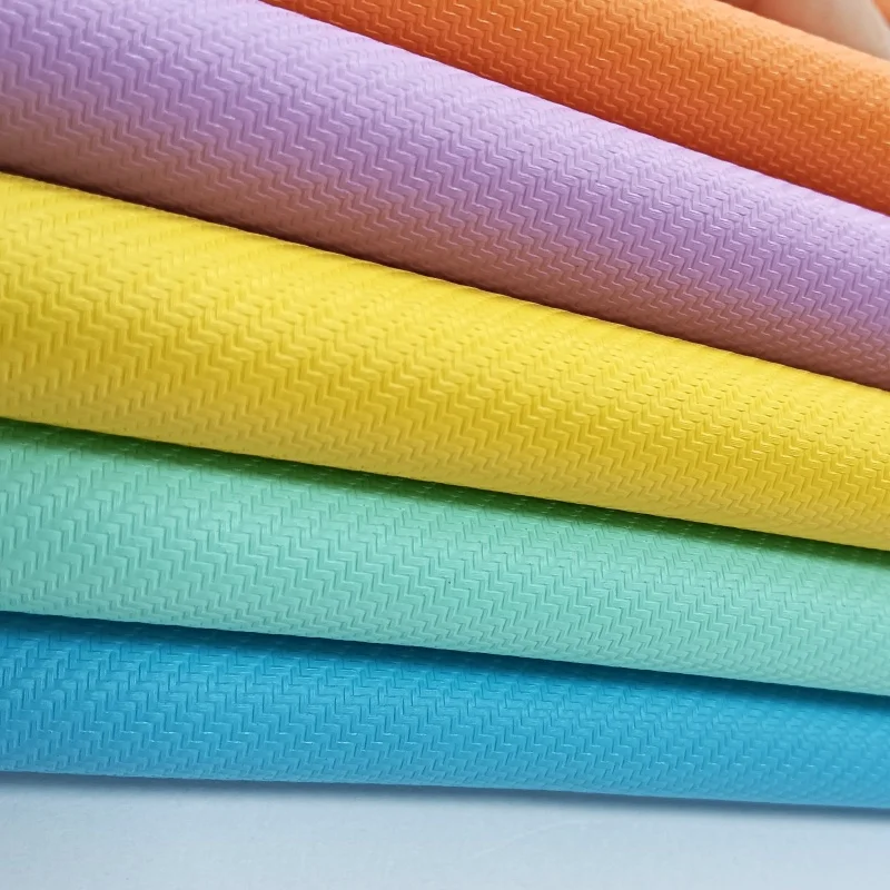 high quality and color customized 0.9mm pu synthetic leather with diagonal stripes for bags shoes