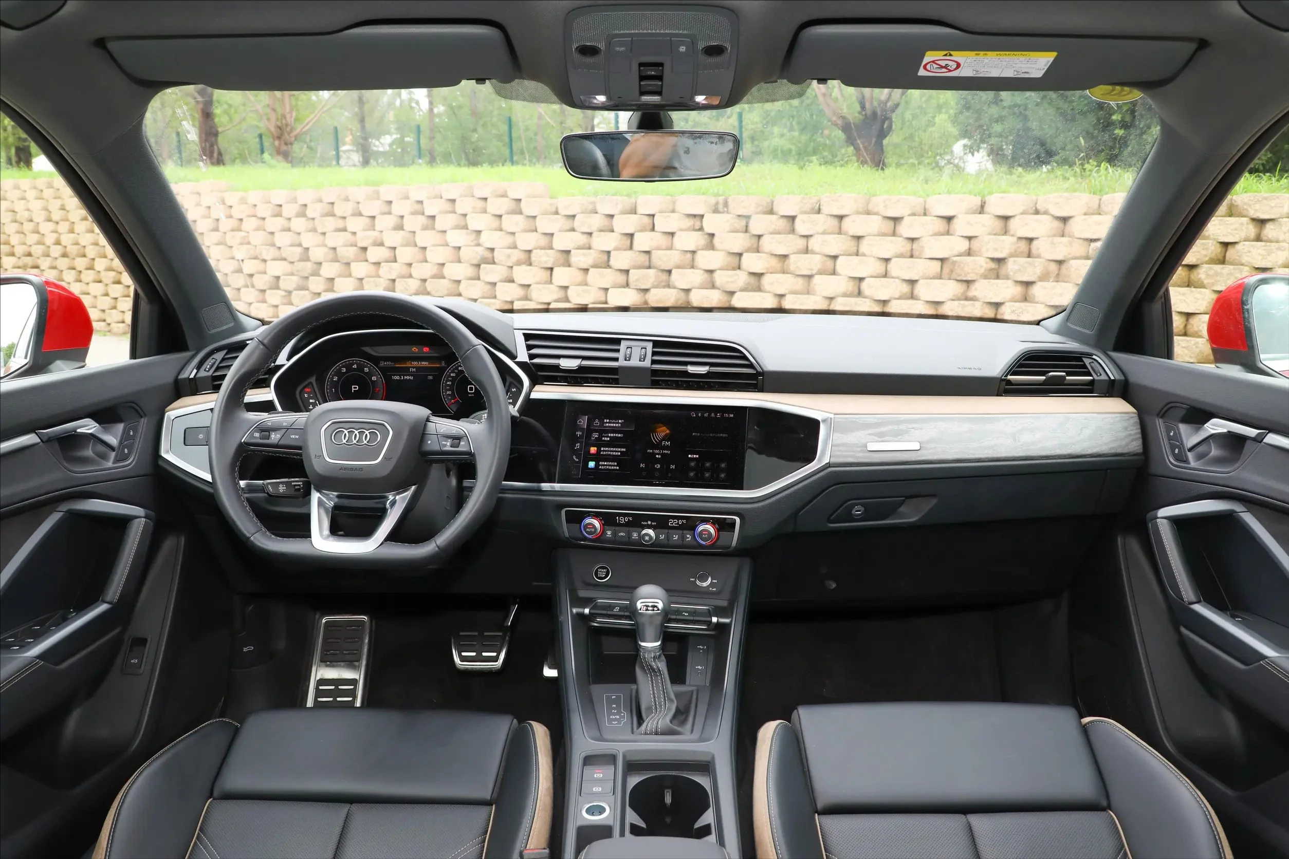 Hot Sale Cheap Used Gasoline Car Audi Q3 5-door 5-seater SUV audi Q3 Vehicle Audi Q3 Used AWD Audi Q3 Car 2023 2024