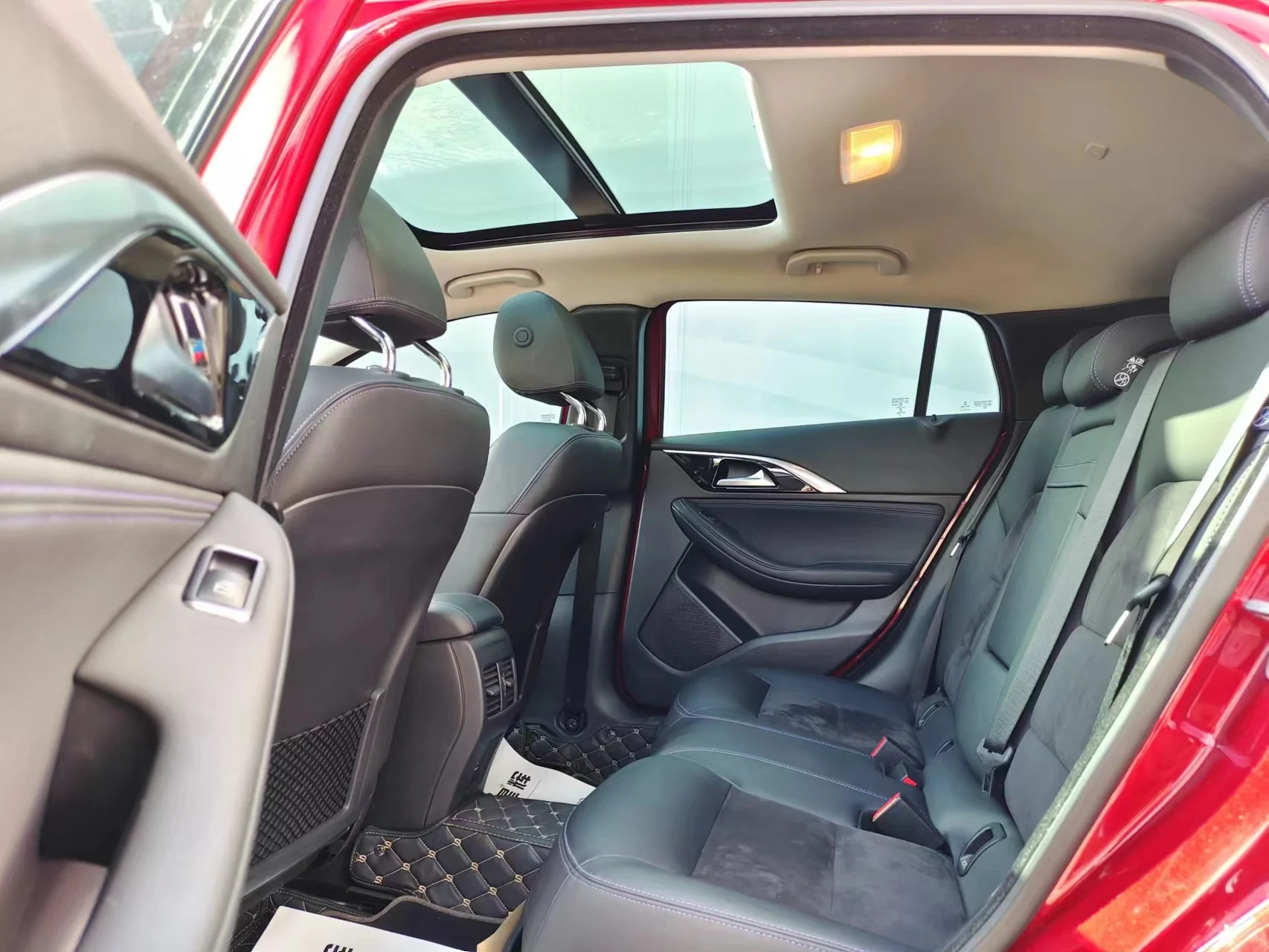 2018 Infiniti QX30 в хорошем состоянии автомобиль б/у