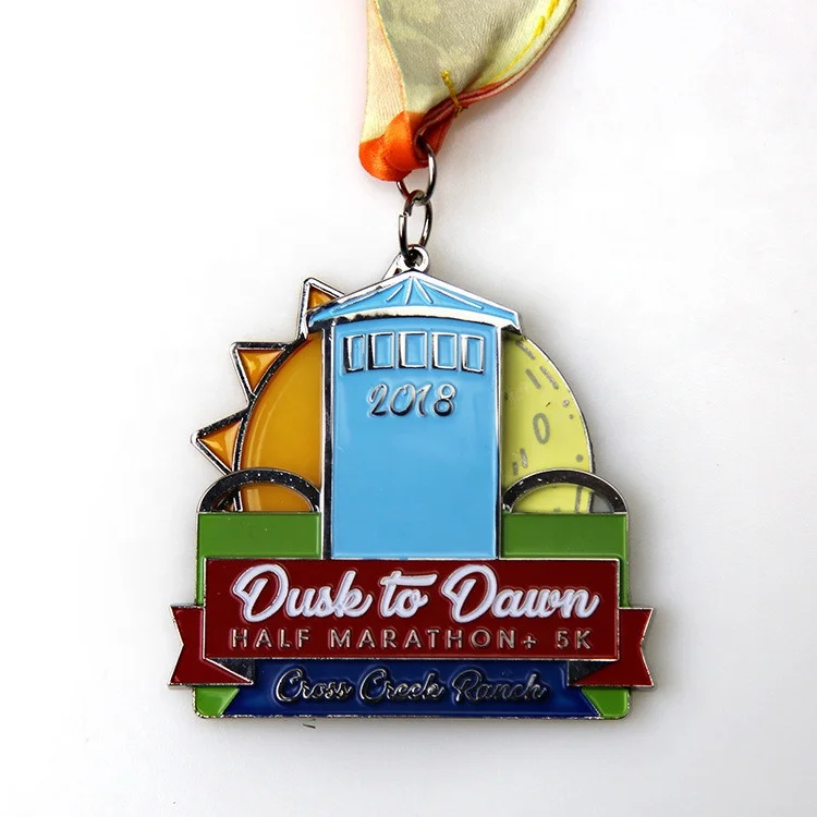 Hollow Winter Running Metal Medal Festival Fun Run Finisher Zinc Alloy Material Medal with Printing Polyester Lanyard