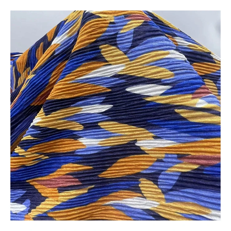 High quality 100% Polyester Printed Shiny Crumple pleated crushed wholesale fabric for women pleated skirt and dress