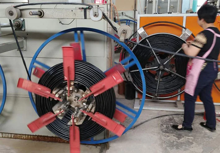 Agricultural irrigation system, micro nozzle PE pipe Outer diameter 40 mm thick, wall thickness 2.0 mm high quality micro nozzle