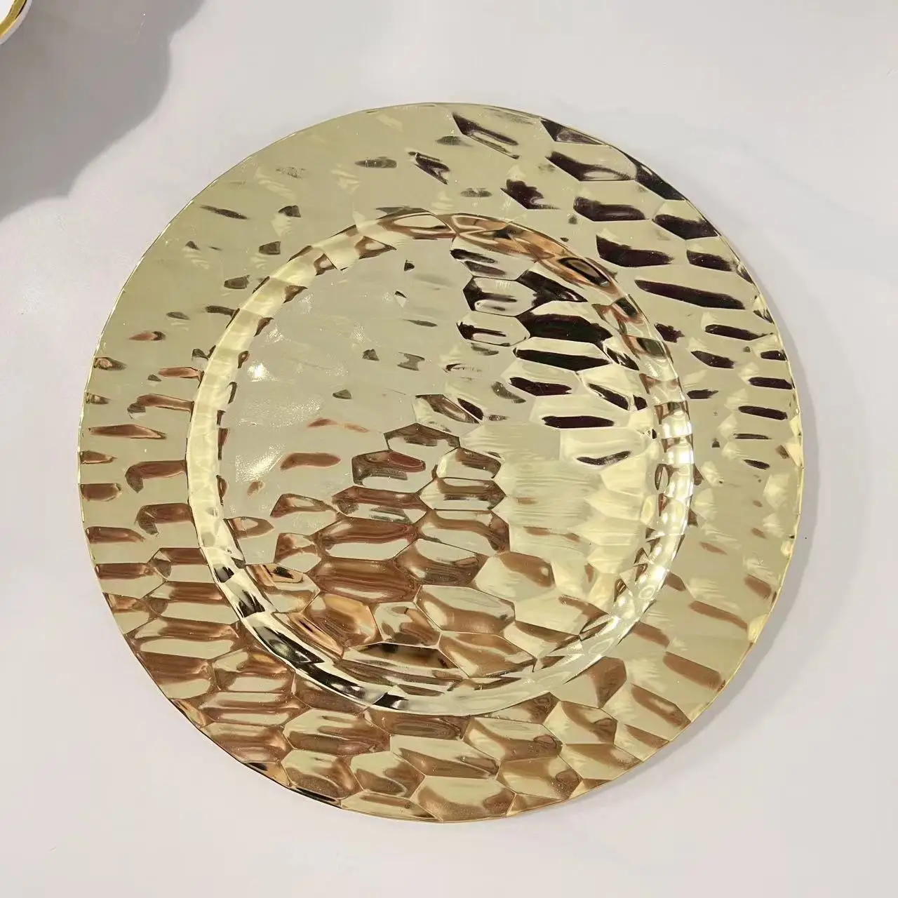 Golden Charger Plates Round Plastic Reef Plate For Dinner Plates Wedding Party Elegant Decoration Place