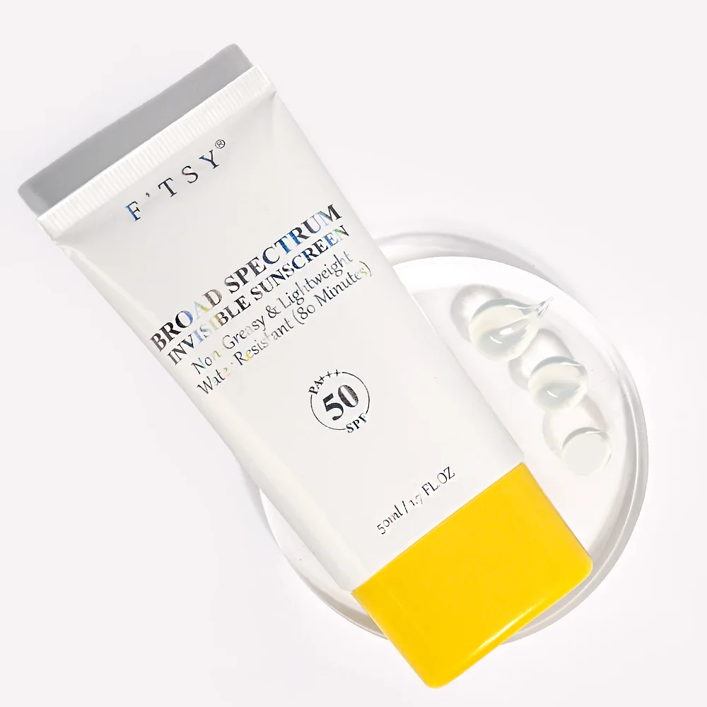 Hot Selling Soothing Hydrating Protect UVA UVB Sunscreen SPF 50 Gel Transparent