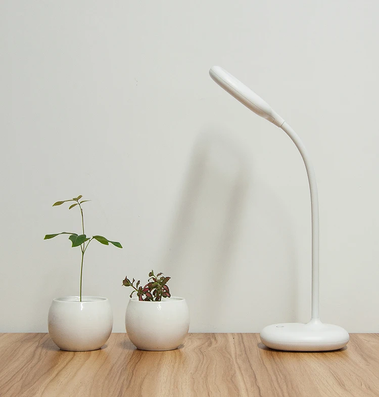 Brightness Adjustable Touch Sensor Table Lamp Home Reading Studying Working Soft eye-protection LED Desk Lamp