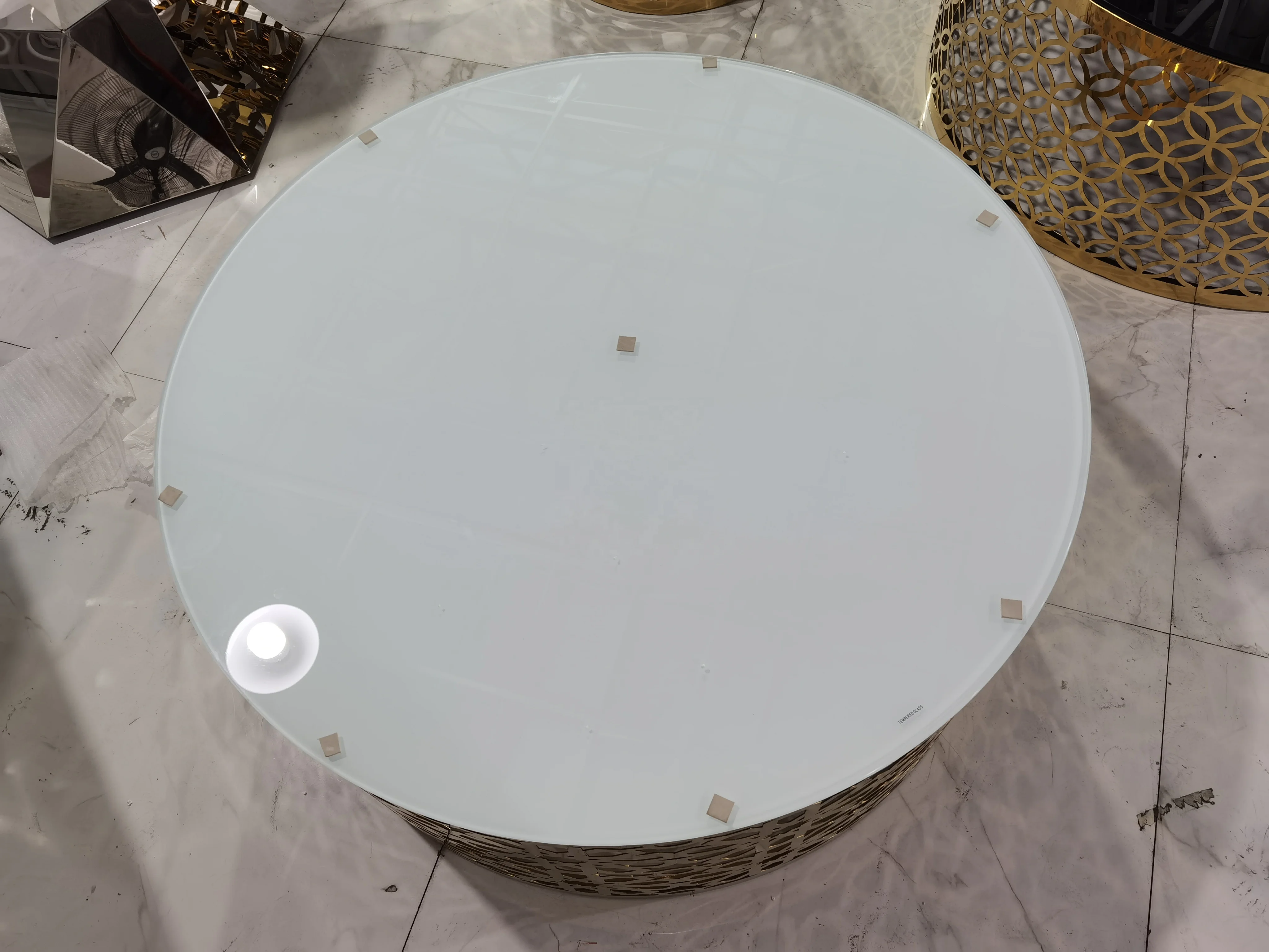 Arabic style gold drum coffee table modern design super white tempered glass top coffee table