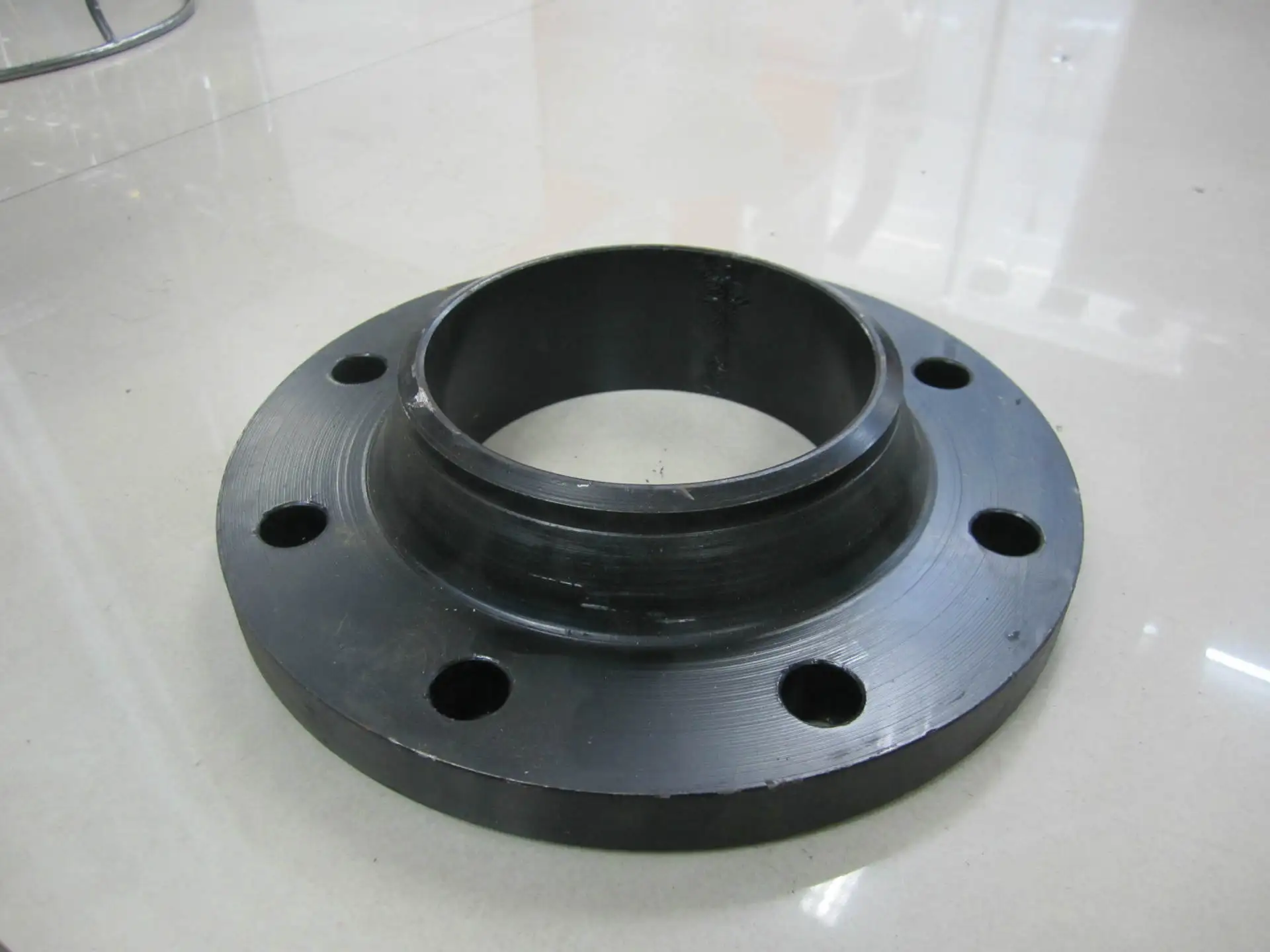 A105 flange manufacturers custom carbon steel weld flange, A105 black paint  carbon steel slip on flange