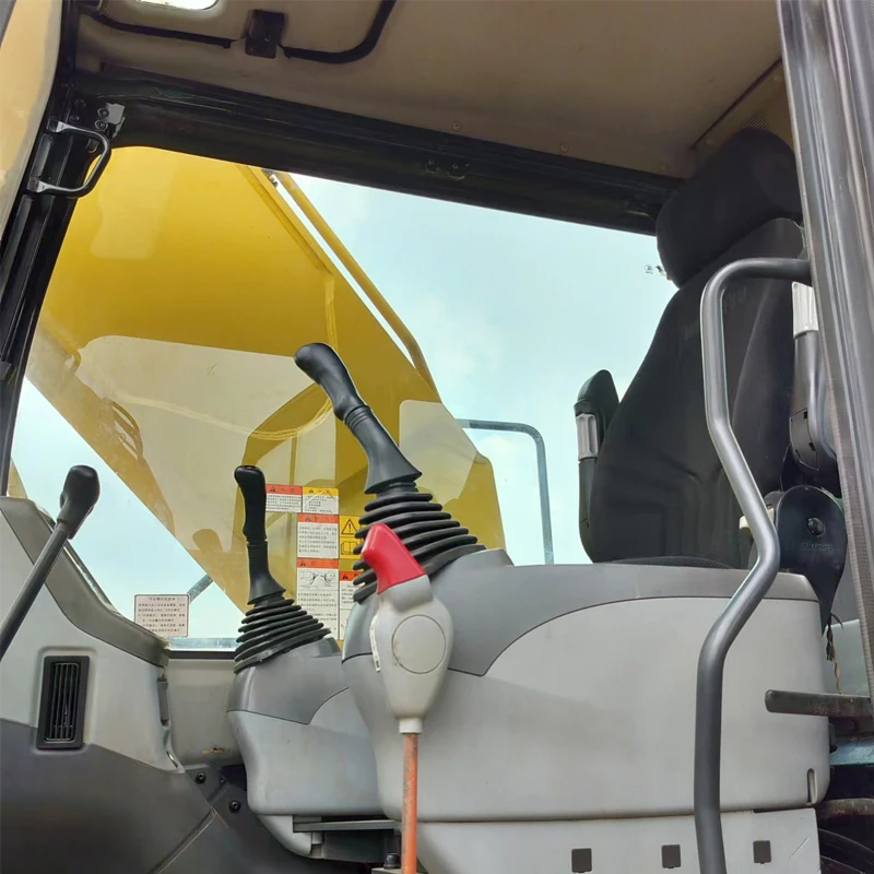 Экскаваторы Komatsu хорошего качества pc300-7 японский бренд подержанный гусеничный экскаватор 30 тонн большая машина по низкой цене для продажи