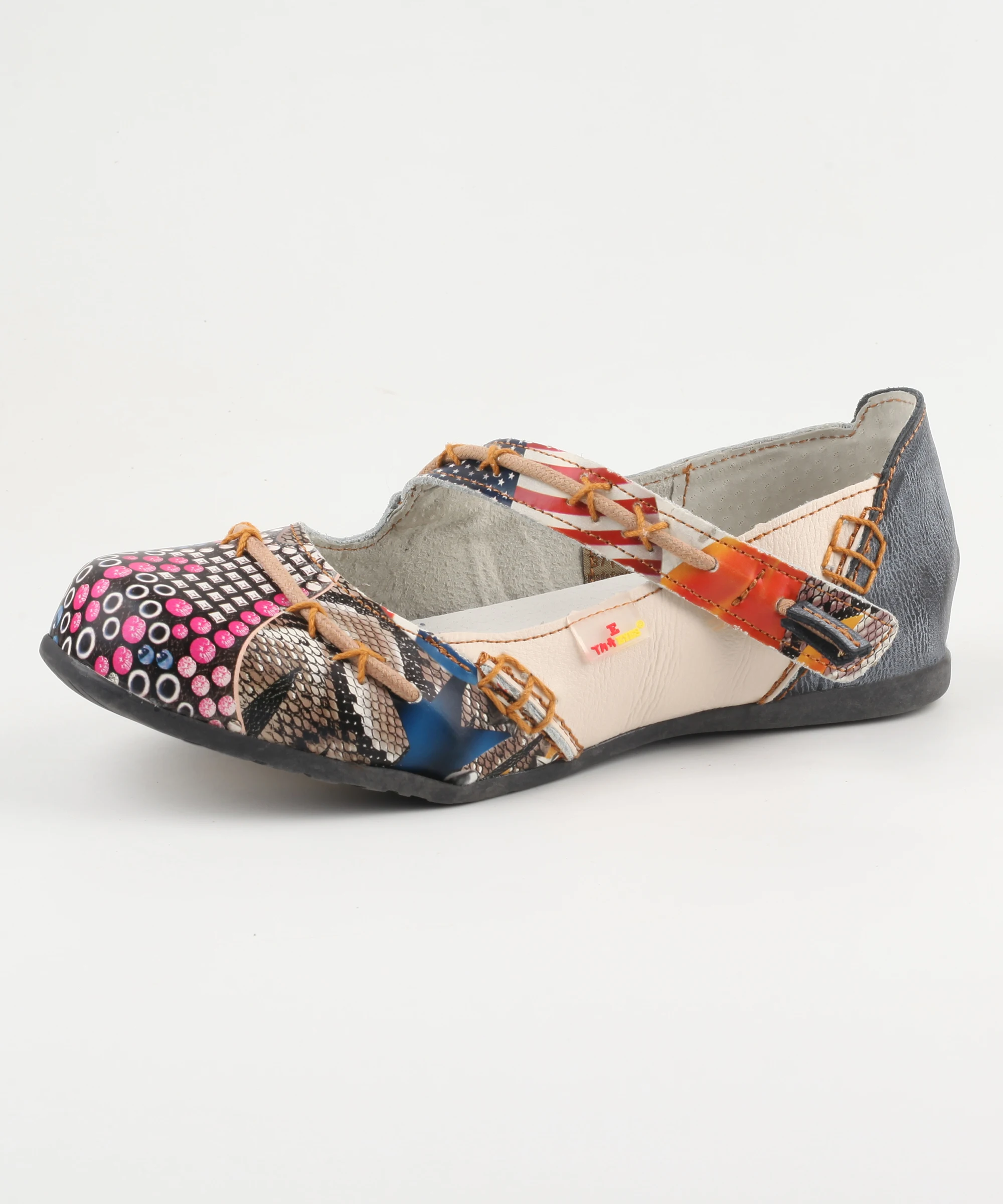 TMA EYES 2024 customized chaussures pour femmes cheap colorful flat soft sole unique niche walking style ladies shoes