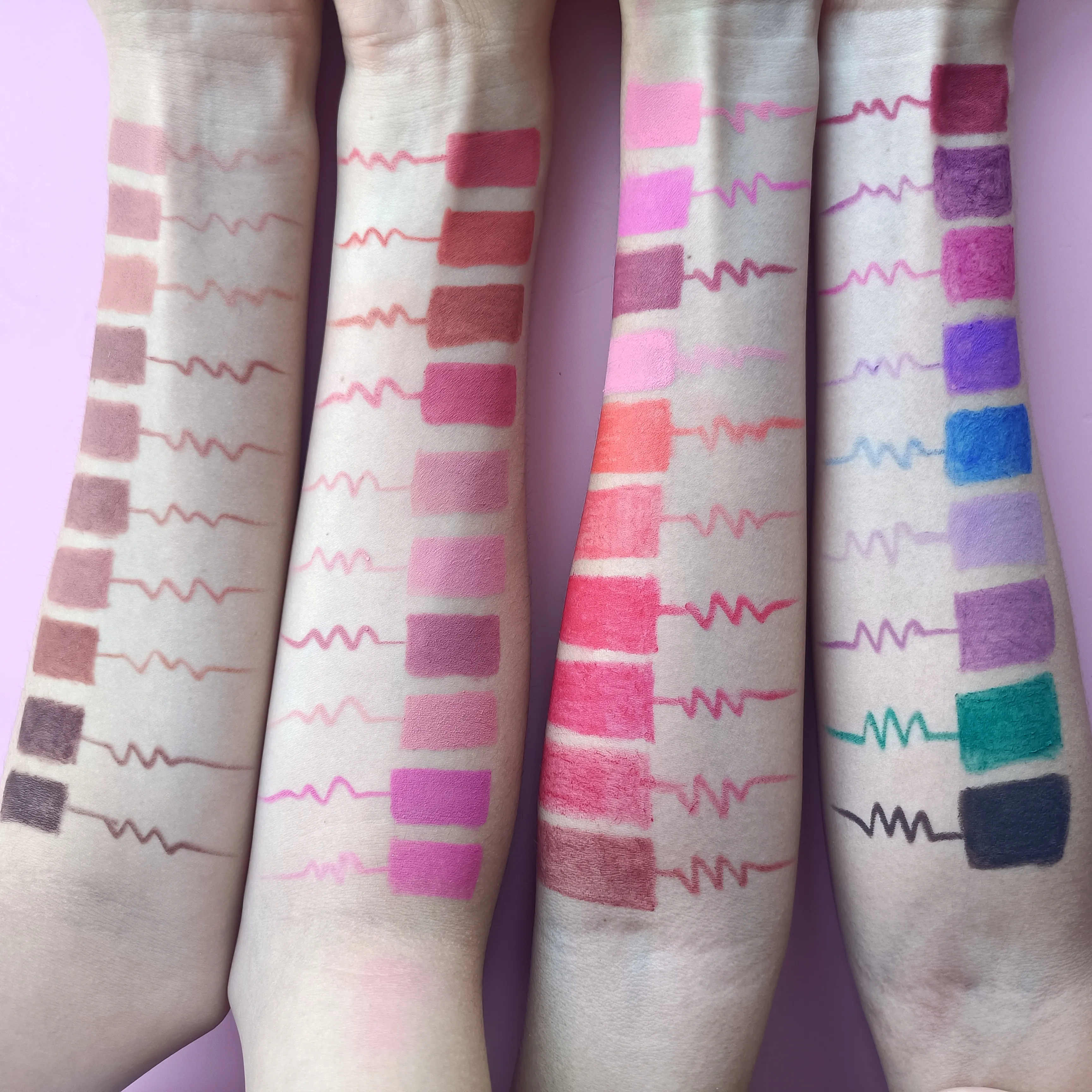 Custom Colour Private Label Lip Liner Vegan Organic Lip Pencil for Dark Skin Mineral Lip Liner