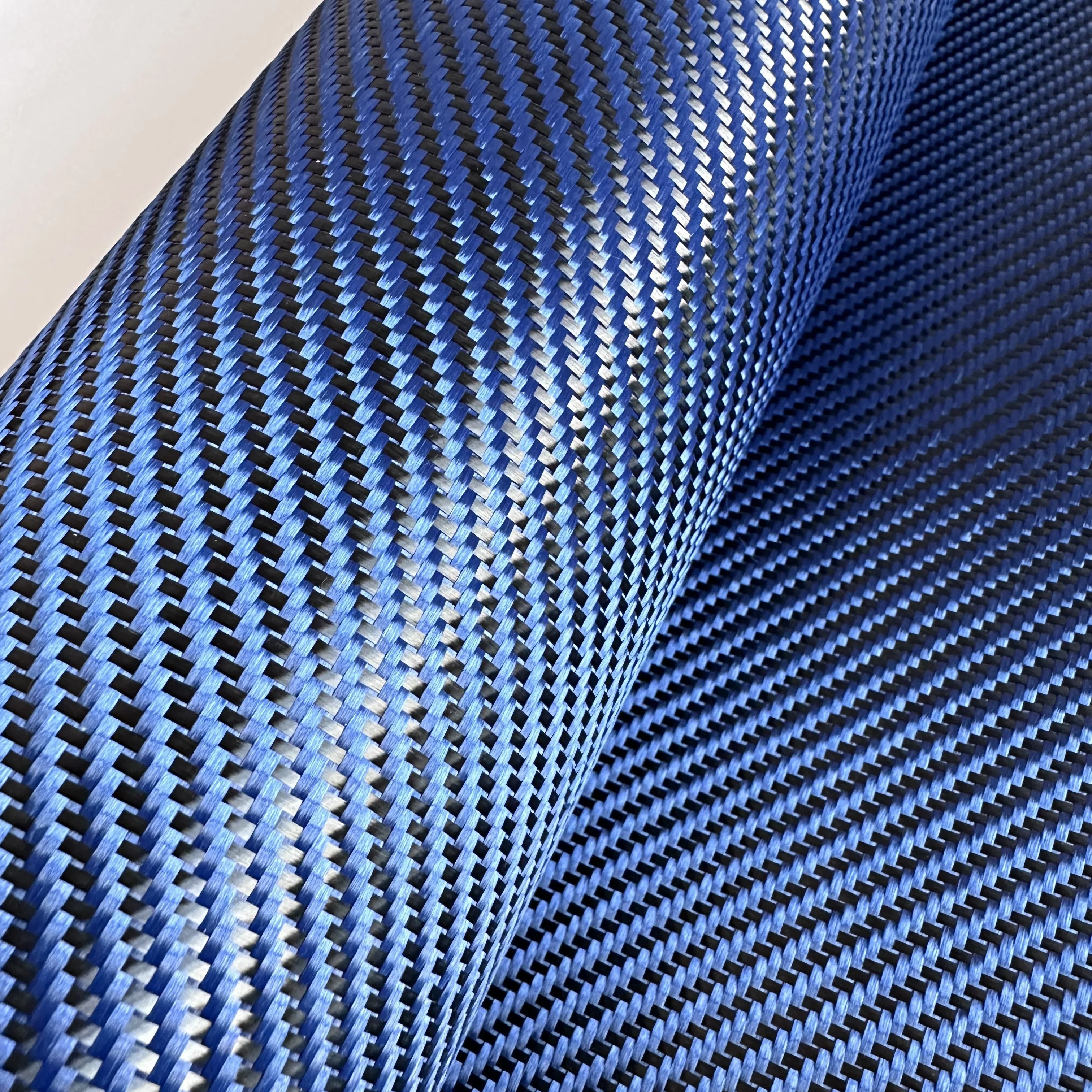 Customized colored prepreg carbon aramid fiber fabric wholesale price 1+1