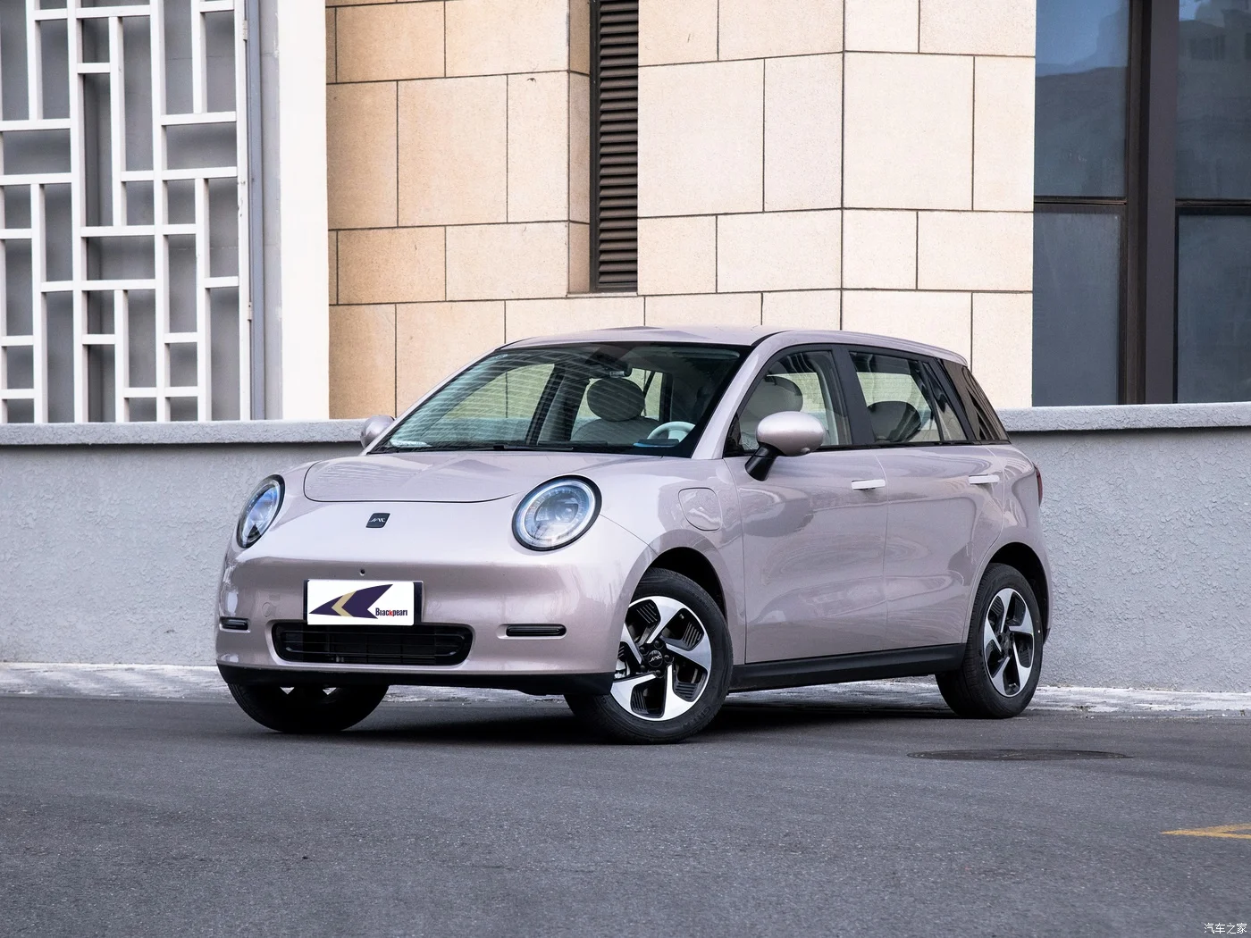 JAC Yiwei 3 2024 New Energy Vehicles Electric Car Cheap JAC Motors China Electric Mini Ev Car for Sale