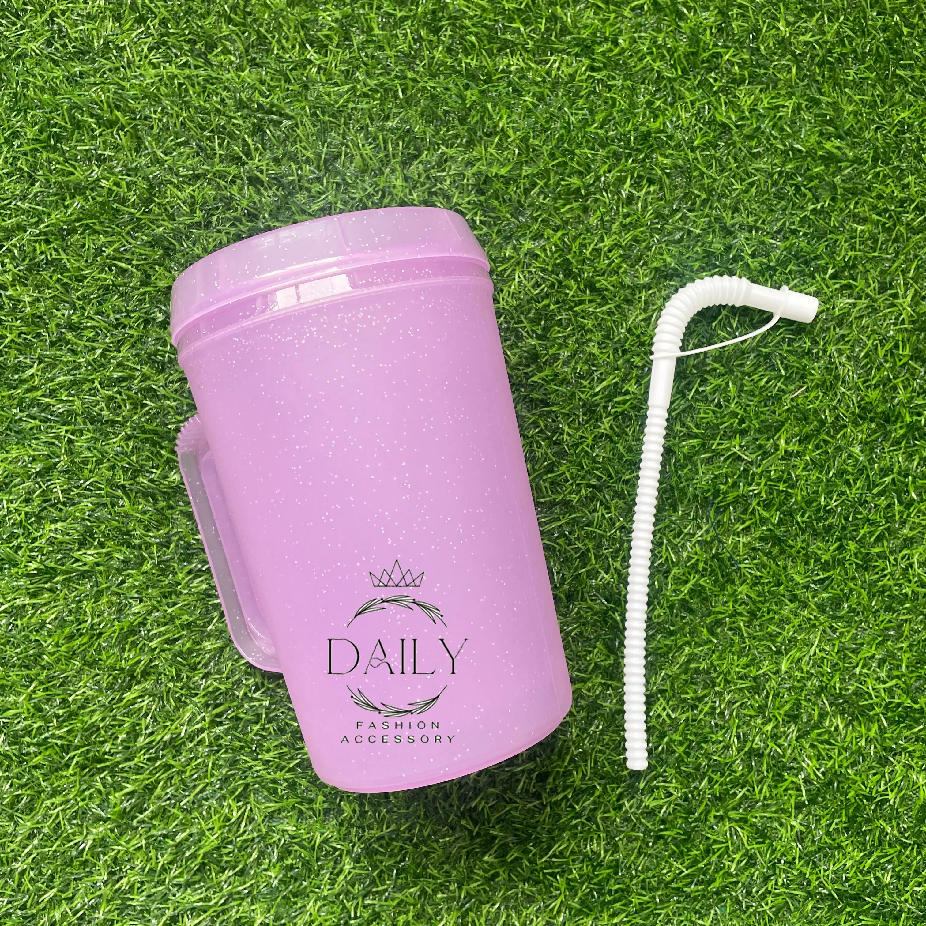 2024 RTS New Arrival Glitter Mugs Double Wall PP Plastic 34oz Trucker Mug With Handle Lid Straw