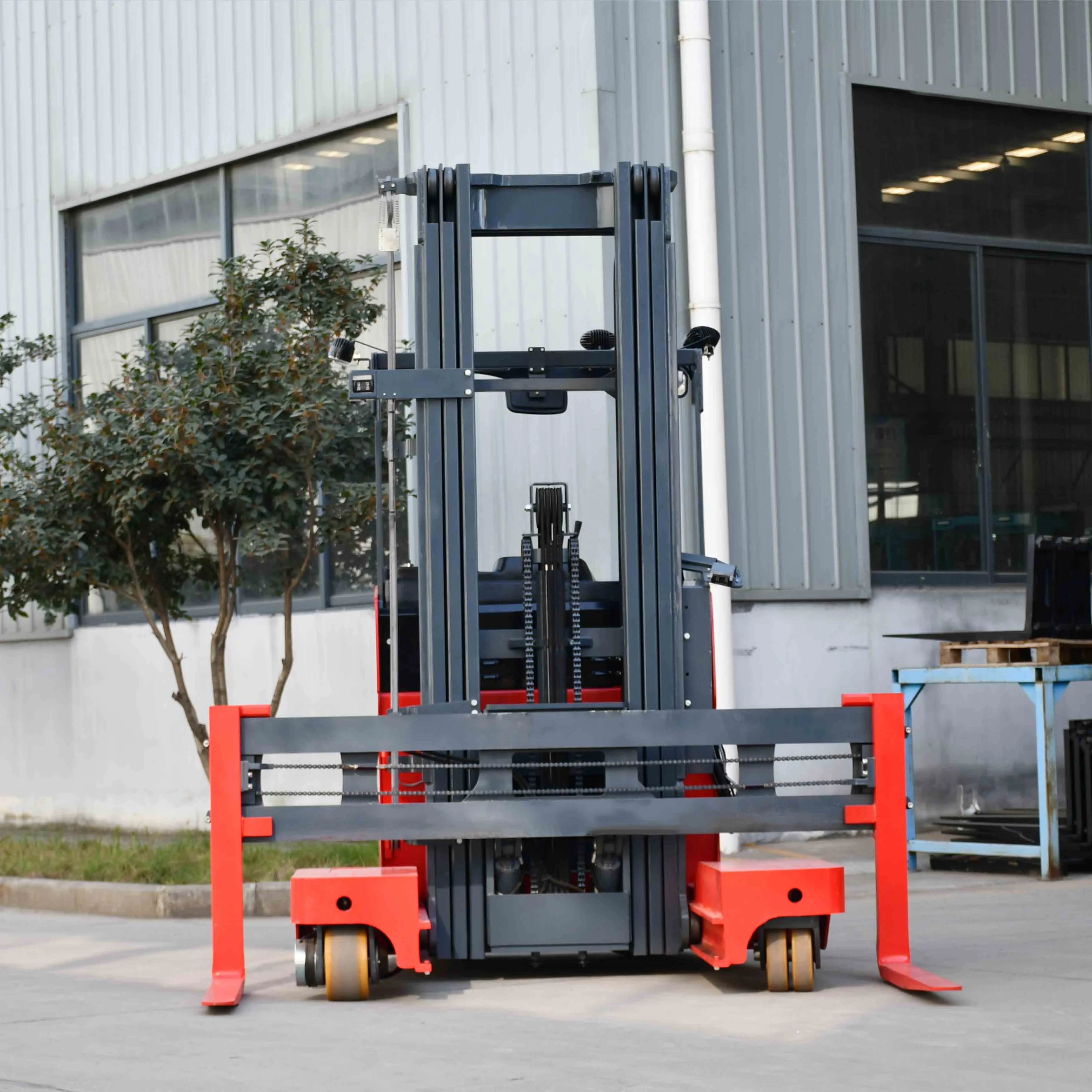 4, два направления для вилочных погрузчиков