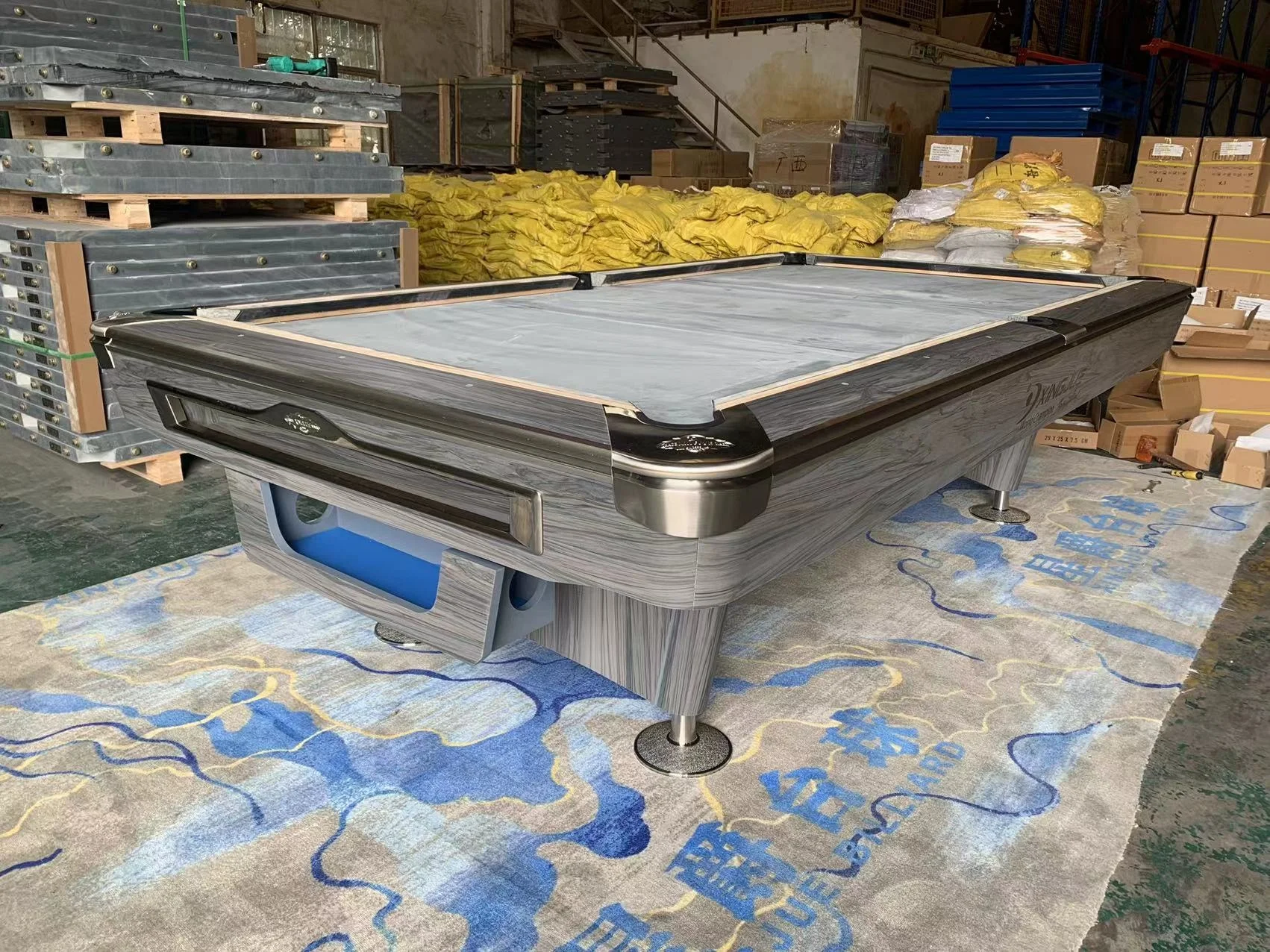 Factory Direct Sales Customized Billiards Pool Table 9ft Slate Wholesale 9 Ball Pool Table