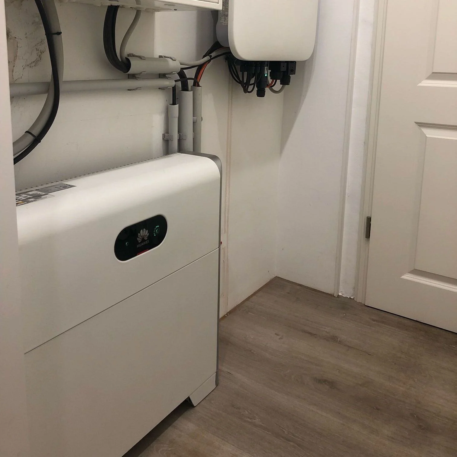 HUAWEl luna2000 5kw 10kw 15kw solar storage battery luna 2000 LiFePO4 battery HOME energy storage system