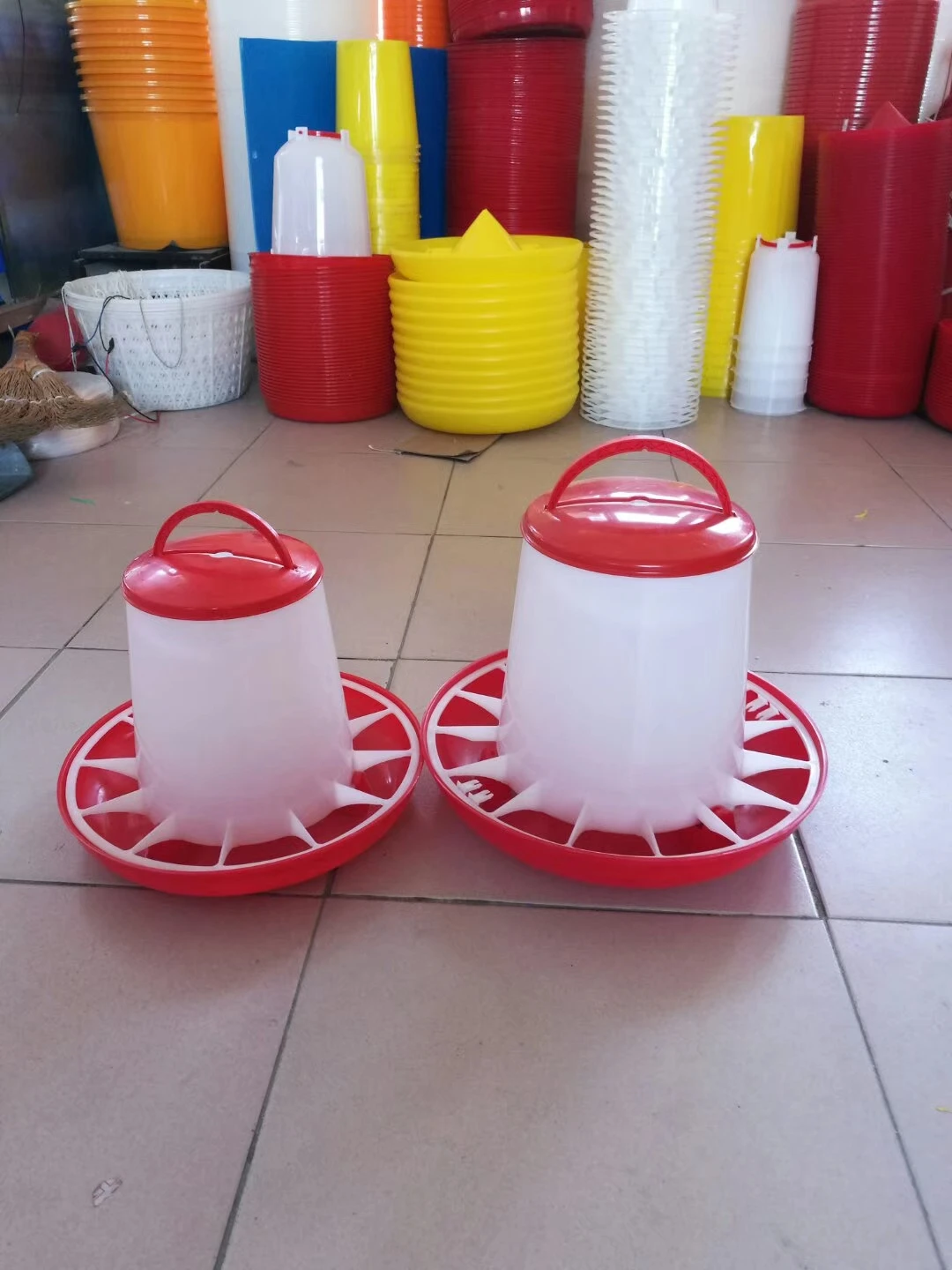 
Automatic chicken drinker Poultry broiler chicken drinking water dispenser bucket 11L 