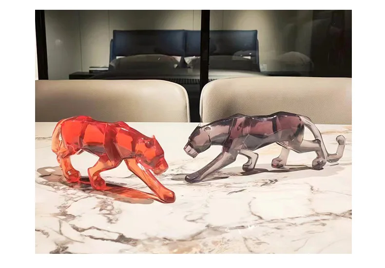 Creative  Resin  Animal Sculptures Crafts Transparent Geometry Leopard Statue Home Decor