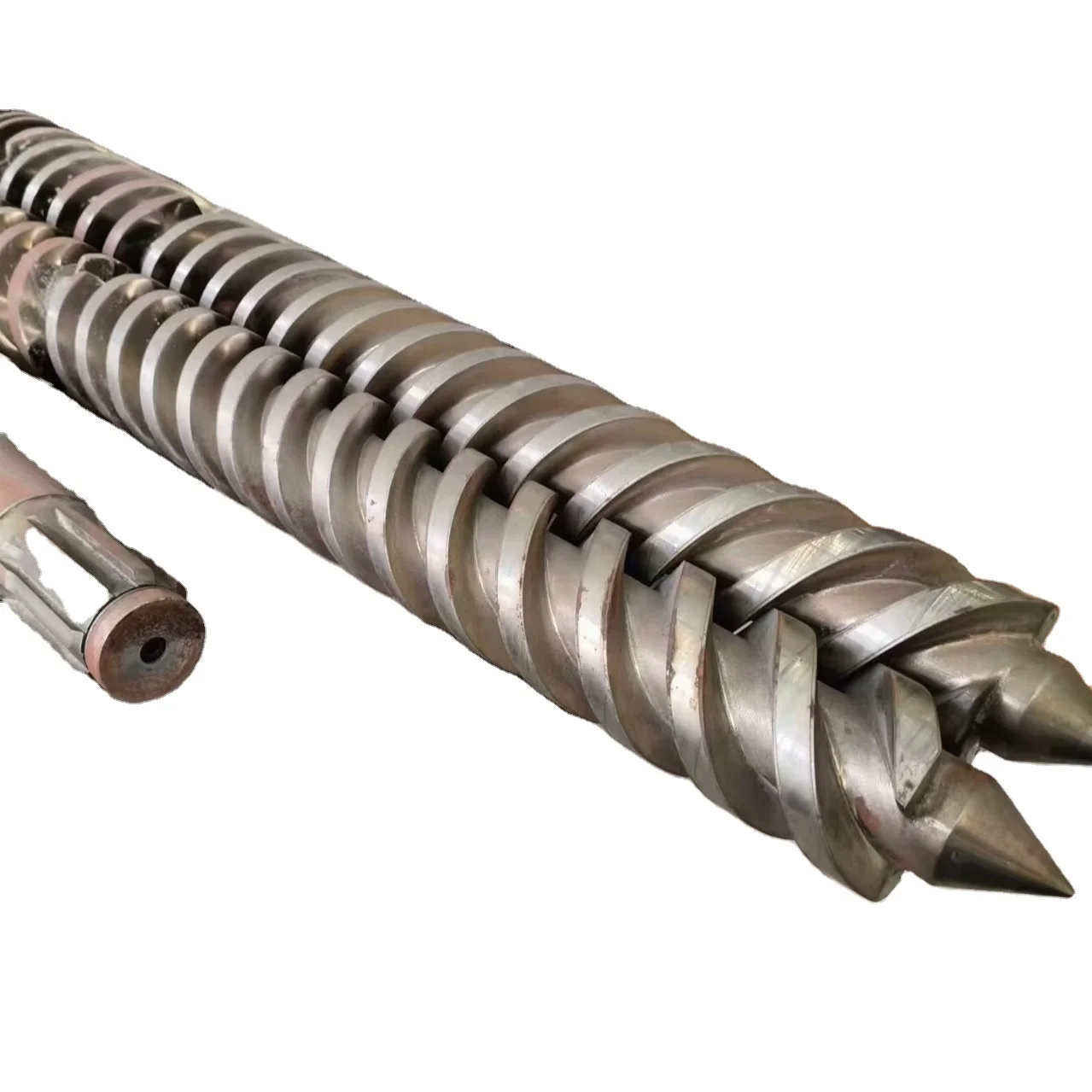 Двойной винт в экструзионной машине