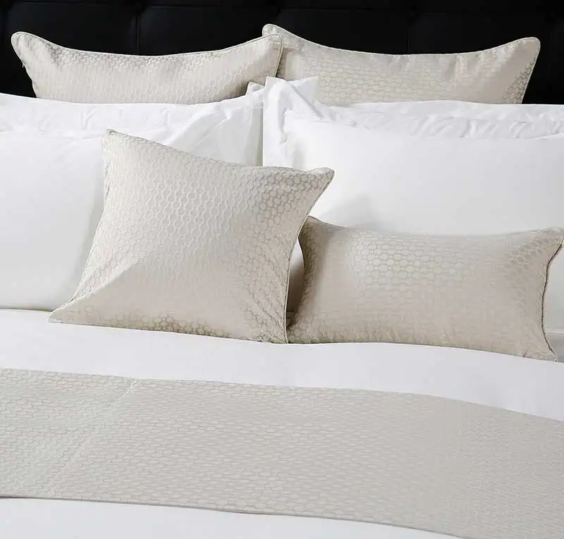 Comfortable Price Soft Factory Wholesale hotel Bedding Set Bed Sheet