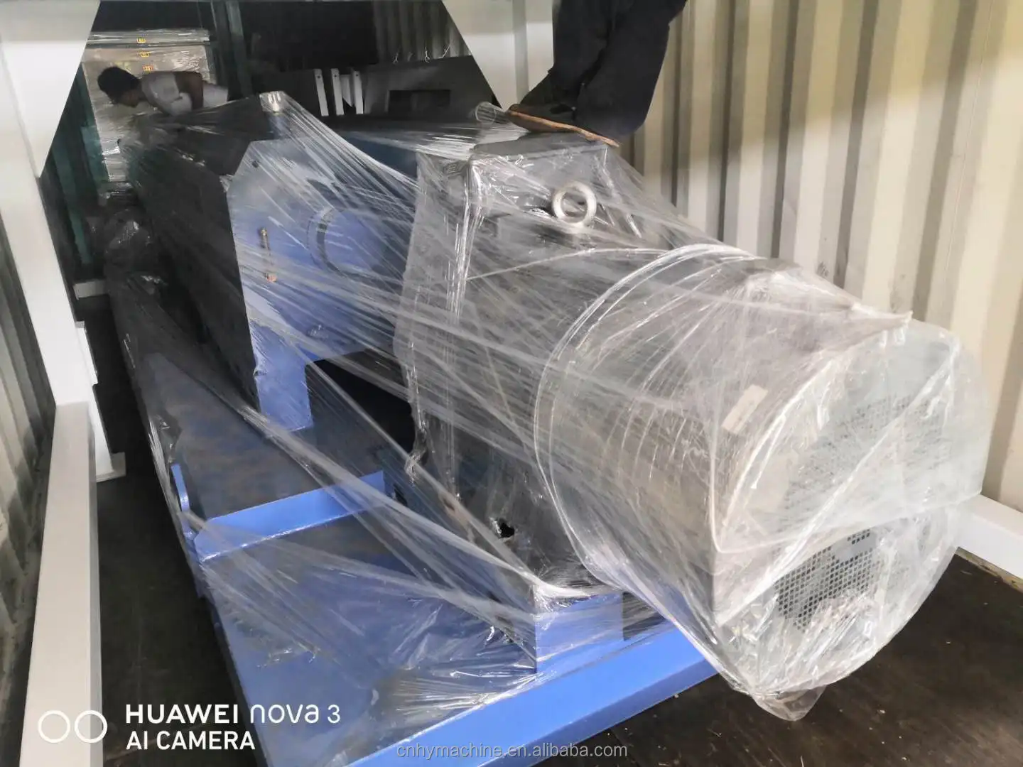 Haiyuan professional fish feed pellet making machine 1tph 2-6mm floating fish feed extruder machine supplier