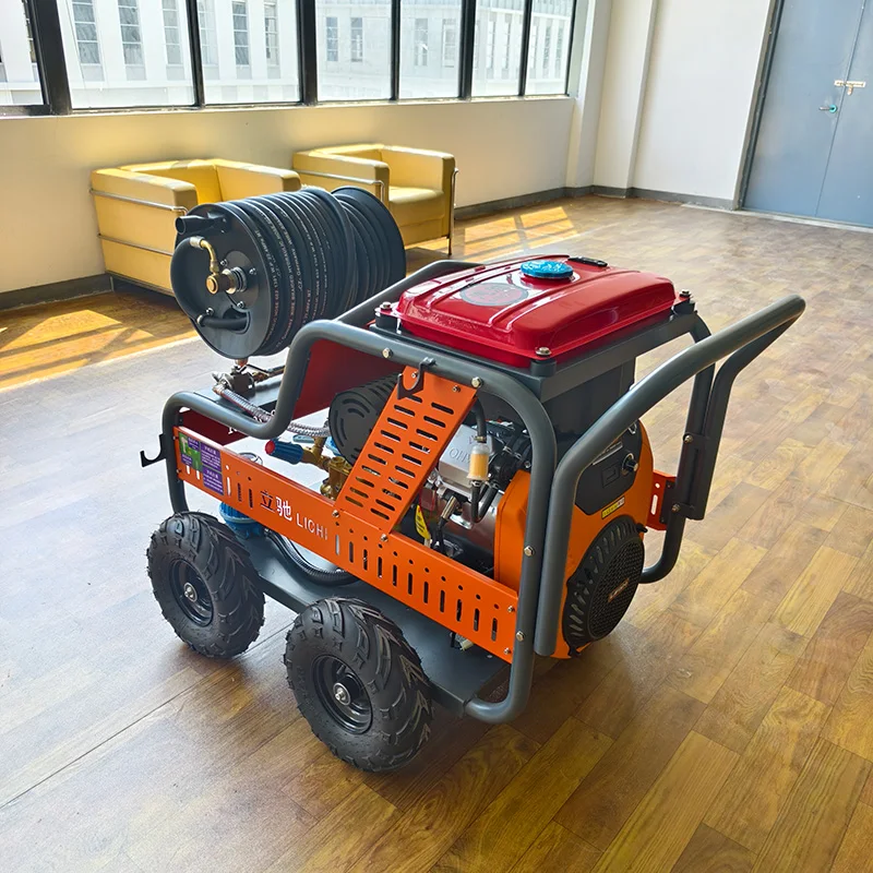LC 17MPA 70LPM 27KW Sewer cleaning machine Toilet dredging, gasoline high pressure pipeline dredging and cleaning equipment
