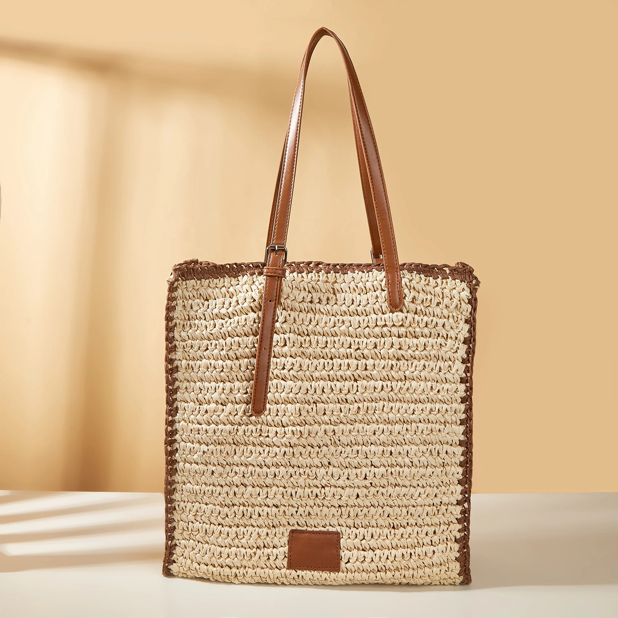 2024 fashion women beige crochet straw tote shoulder bag with leather handle
