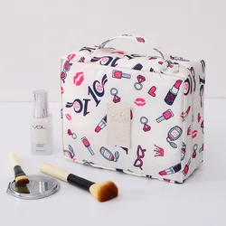 Hot Selling Portable Nylon Lady Makeup Bag Travel Cosmetic Bag