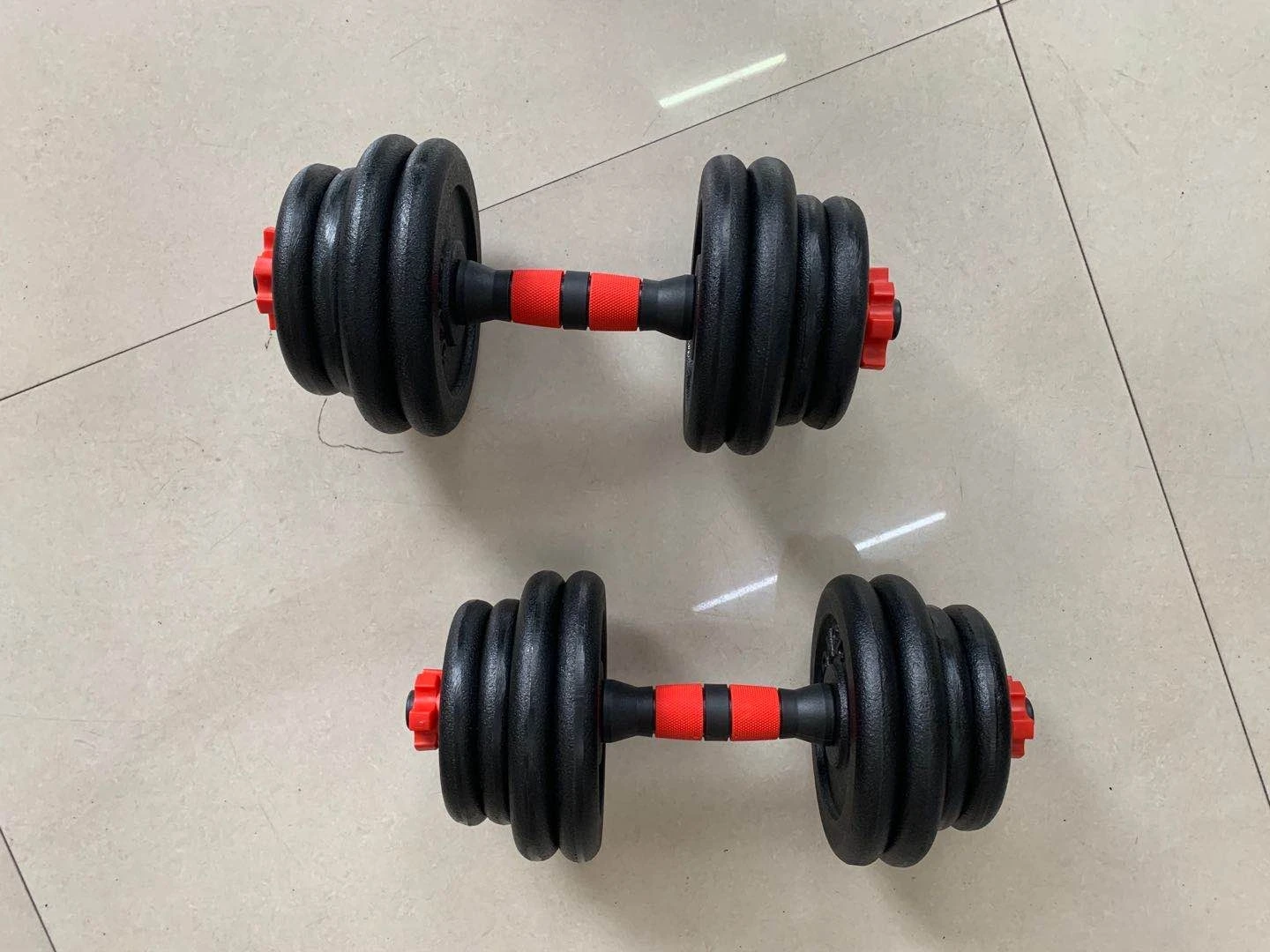 10 kg Adjustable Dumbbells Set High Quality  Gym Dumbbells Set 10 kg 20 kg 50 kg Round Varnish Dumbbell