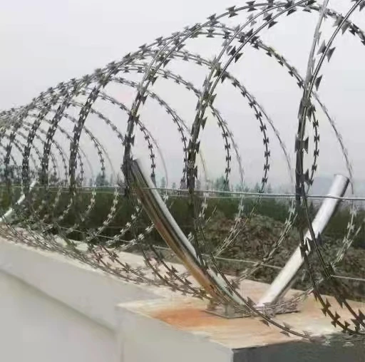 Super Quality Price Customizable Galvanized Protective Barbed Wire