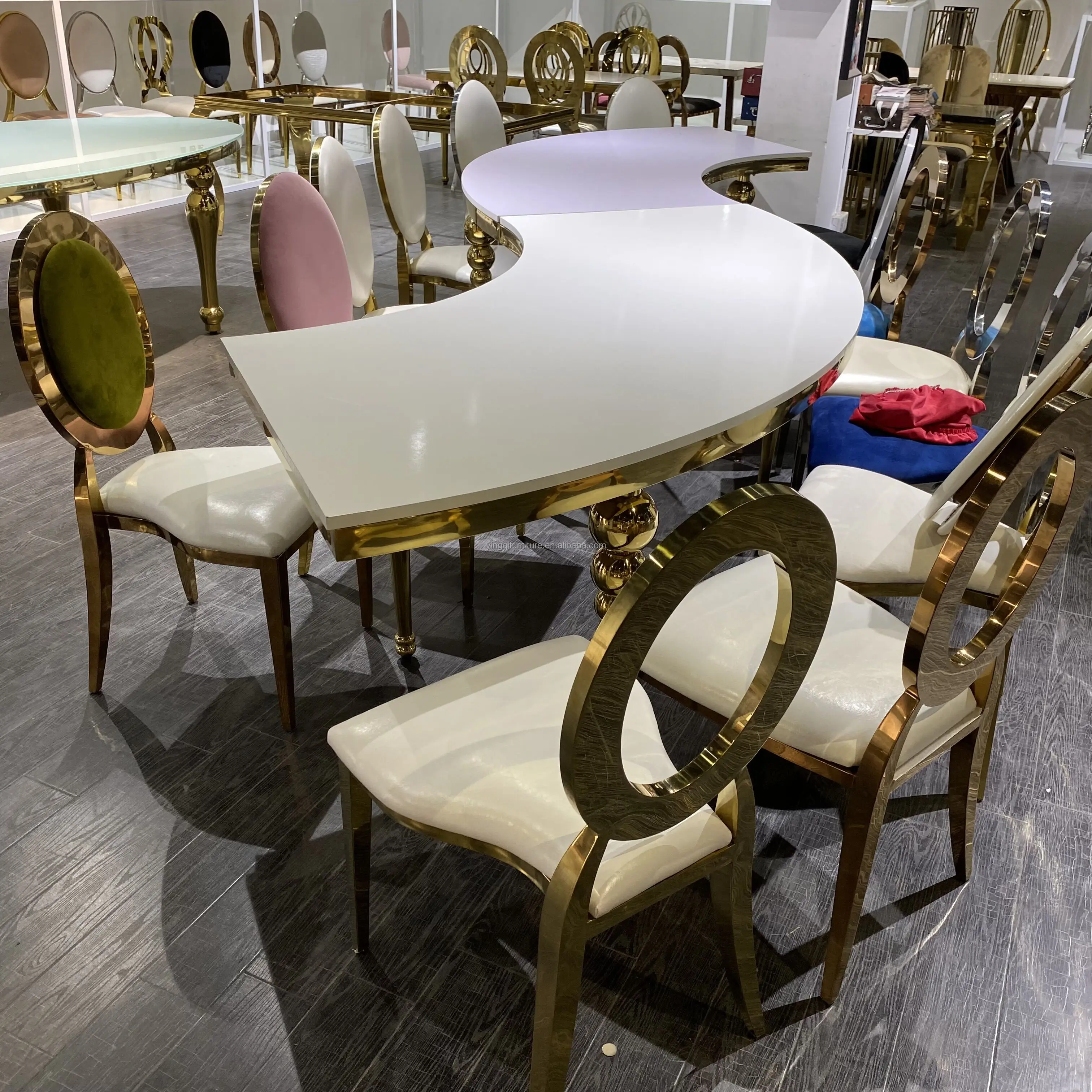 Wedding Event Rental Luxury Half Moon Golden Shape Stainless Steel Table