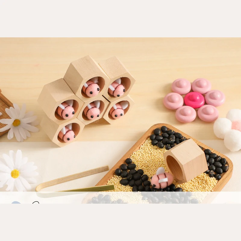 Sell well Baby coordinated training baby educational toys wooden beehive toy honey bee toys