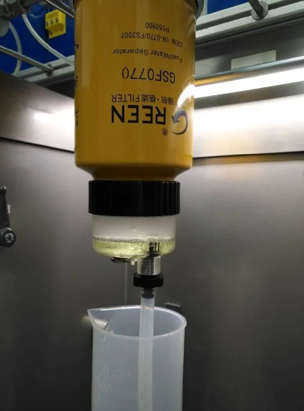 Автоматический фильтр сепаратора воды для дизельного топлива JCB 320-07416 320/07416 32007416