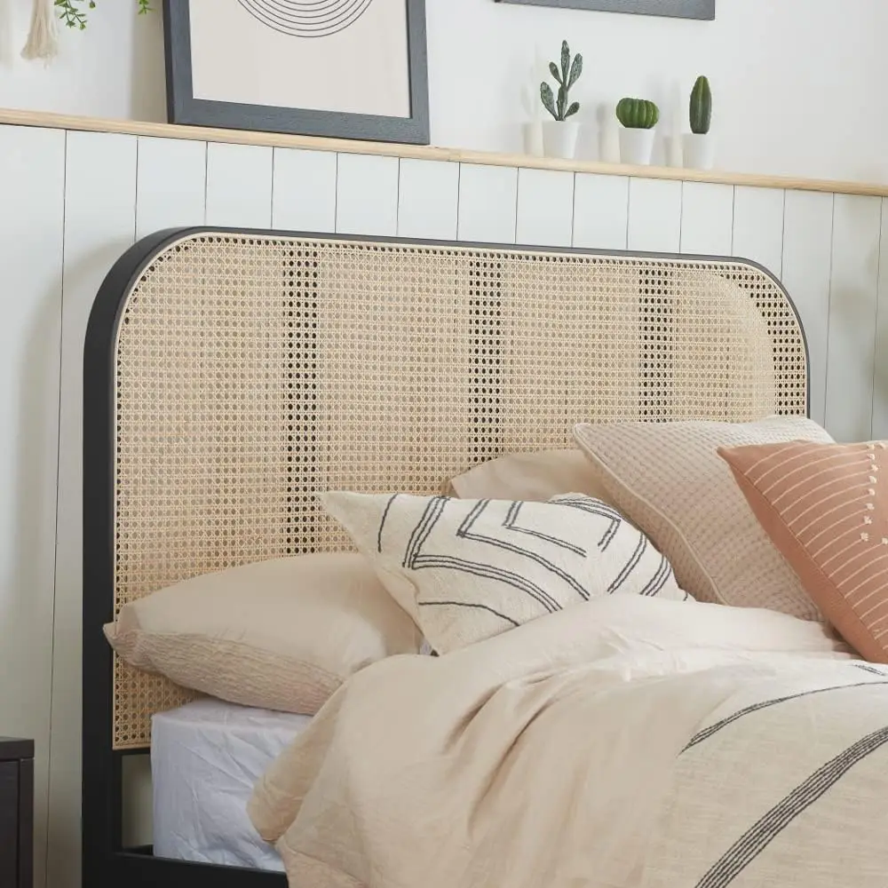 Solid Wood Frame Room Furniture Nordic Rattan Queen Wooden King Size Bed Frame Bed with Rattan Headboard