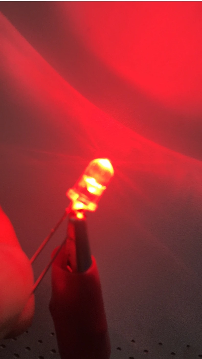 Hot sale 5mm round red led high brightness 14mil chip for traffic light led