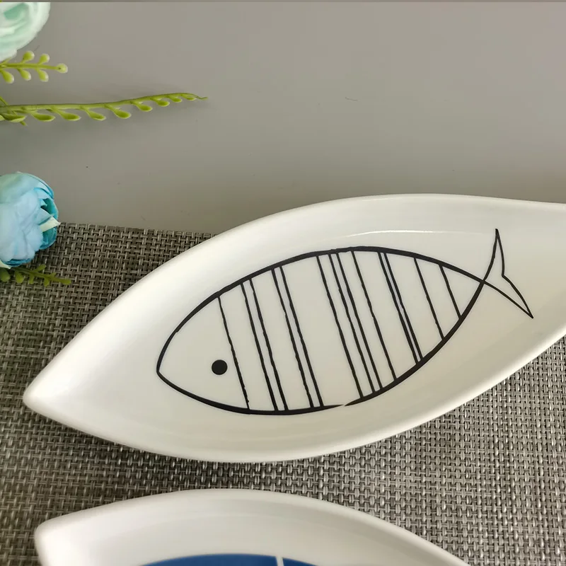 Popular Wholesale Ceramic Plates Fish Shape Sushi Plate Ceramic Fish Pattern Dish