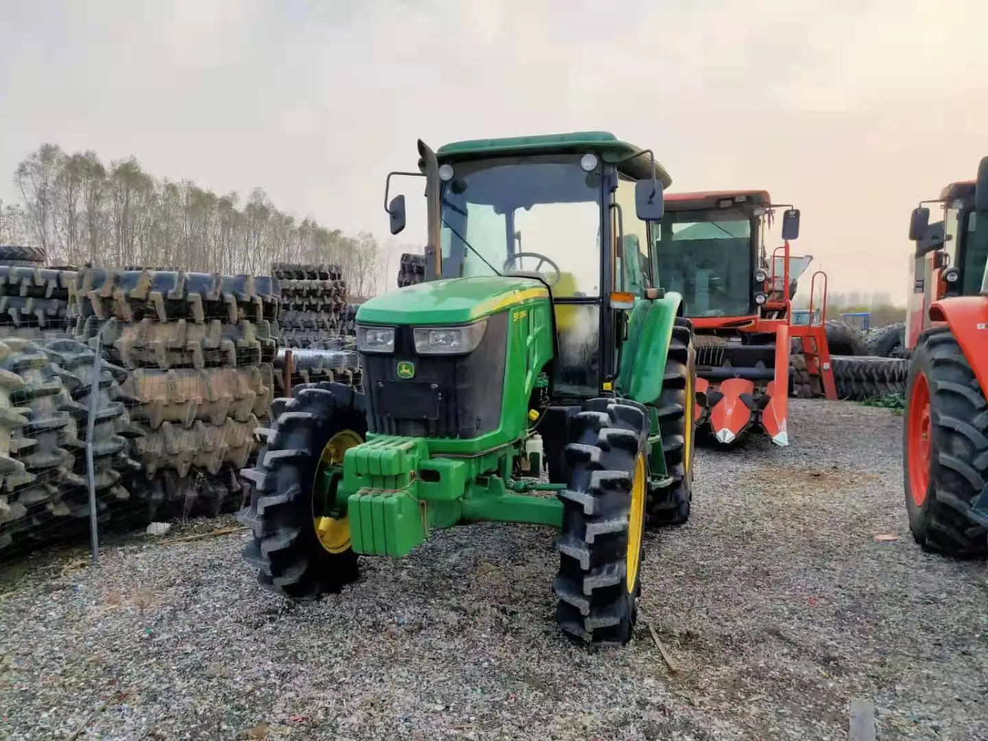 Agriculture Tractor  Used cheap price farm tractors cab  90hp  100hp 110hp 4WD