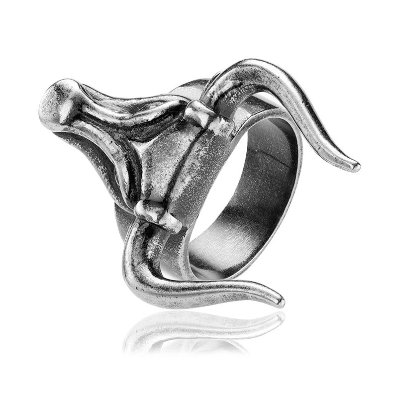 Hot sale Stainless Steel Zodiac Bull Head Ring Vintage Men Jewelry Long-horned bull head Finger Ring