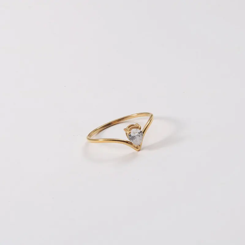 Dazzling Drop-shaped CZ Rings, Made of Titanium Steel and Plated with 18k Gold, Perfect for Daily Wear